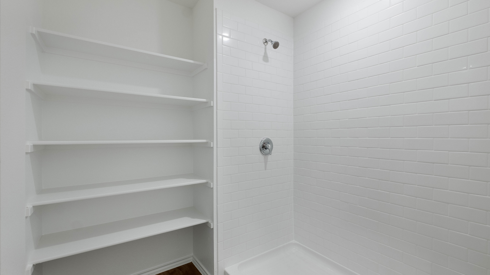 Main Bedroom Ensuite