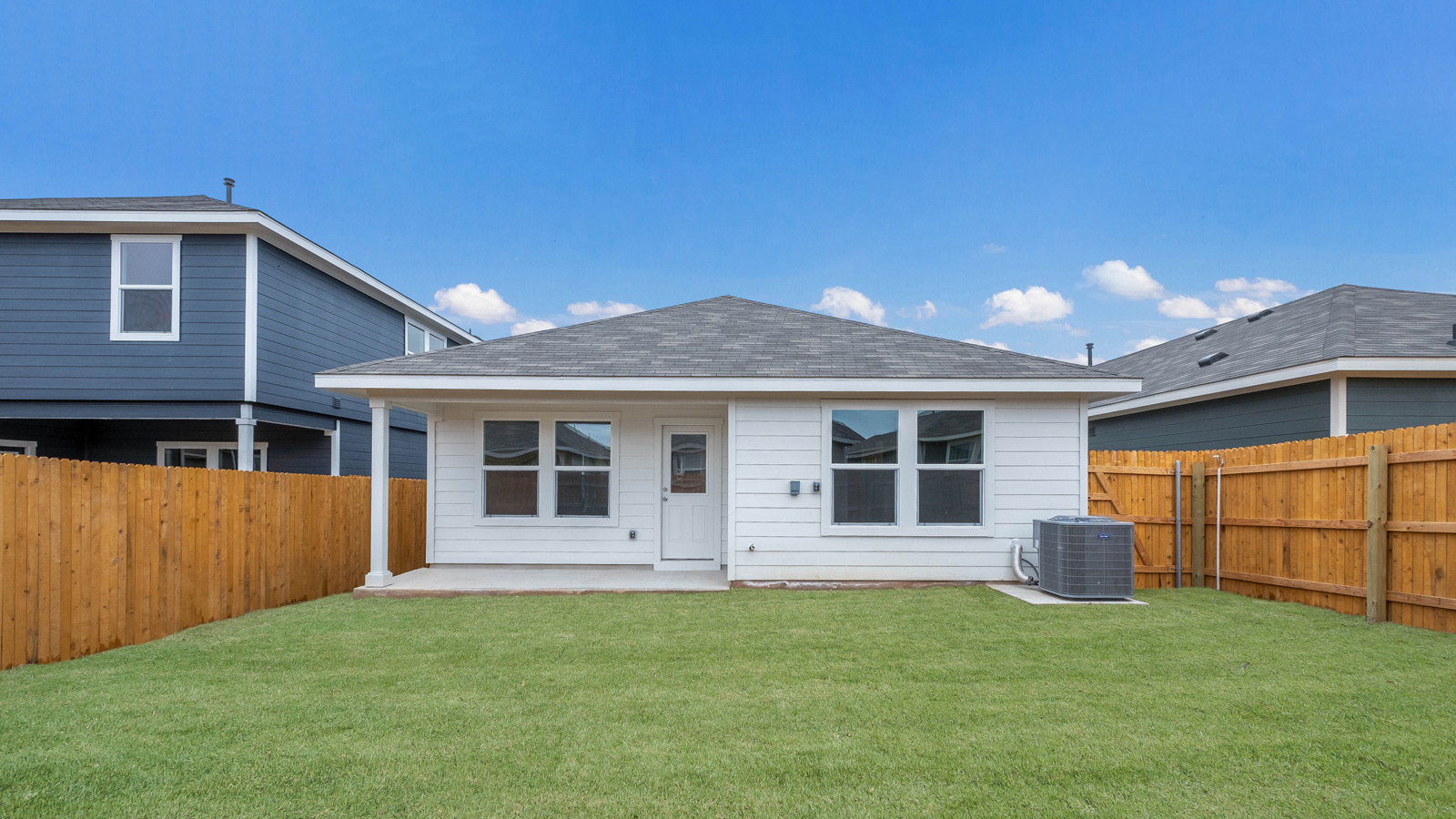Back exterior shot of the Caroline Floorplan.