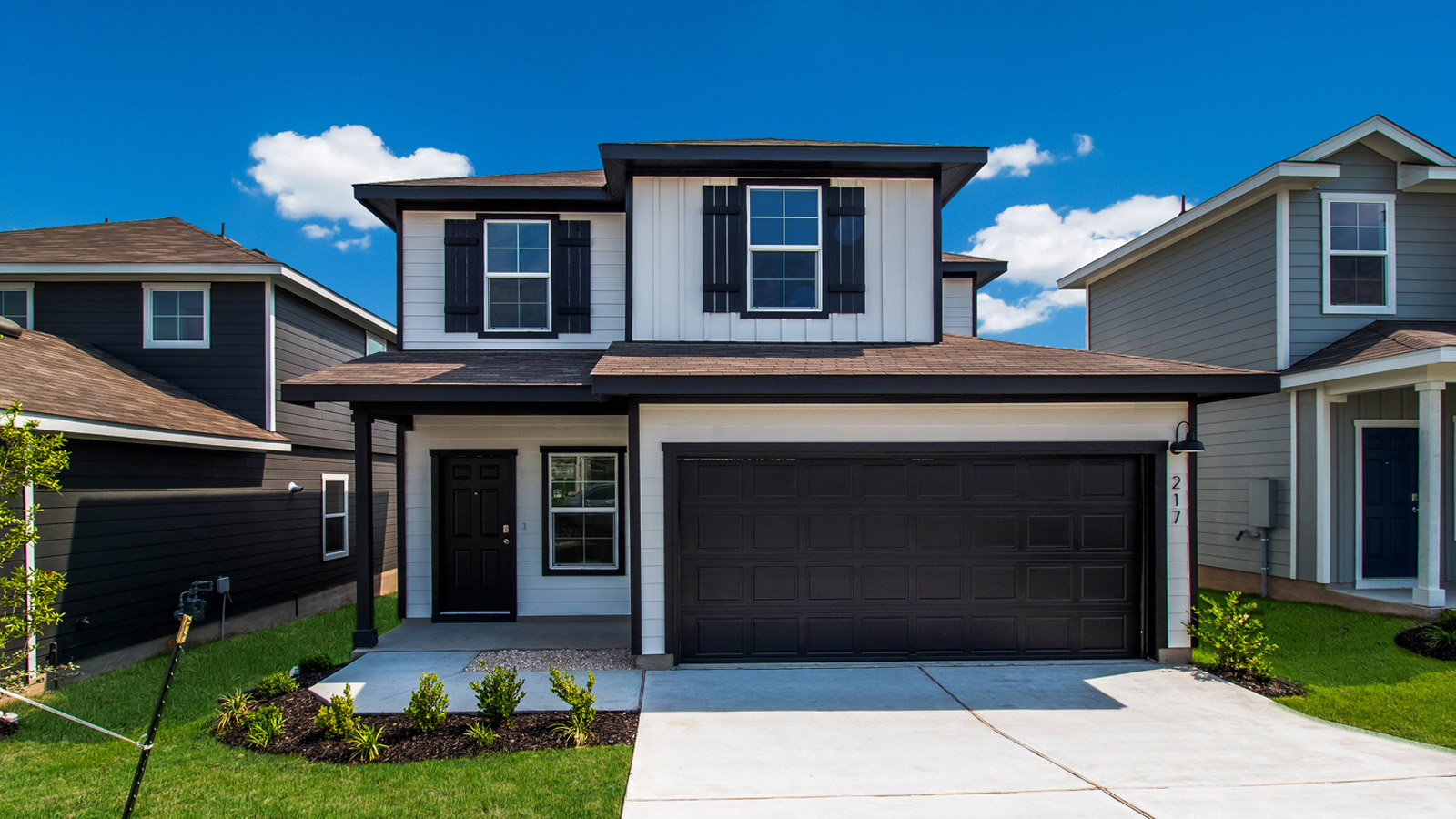 The Hanna floorplan - A Elevation at Wayside in Uhland, TX.