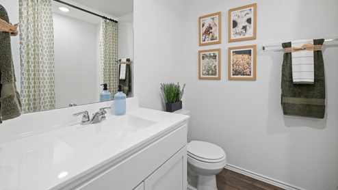X35C Caden Floorplan bathroom 2 gallery image – Wayside in Uhland TX