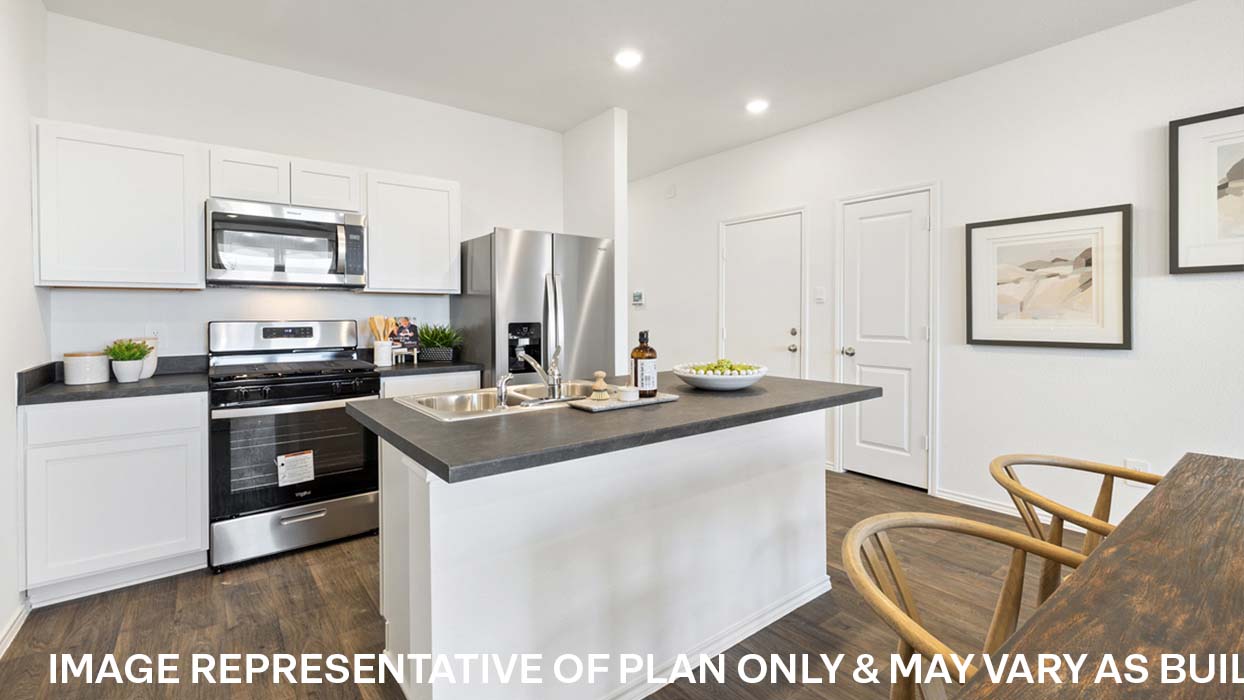 Sarah Modern Kitchen with Island