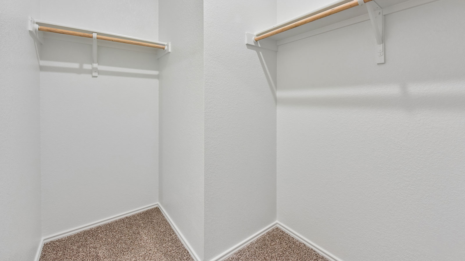Sarah Primary Walk-in Closet