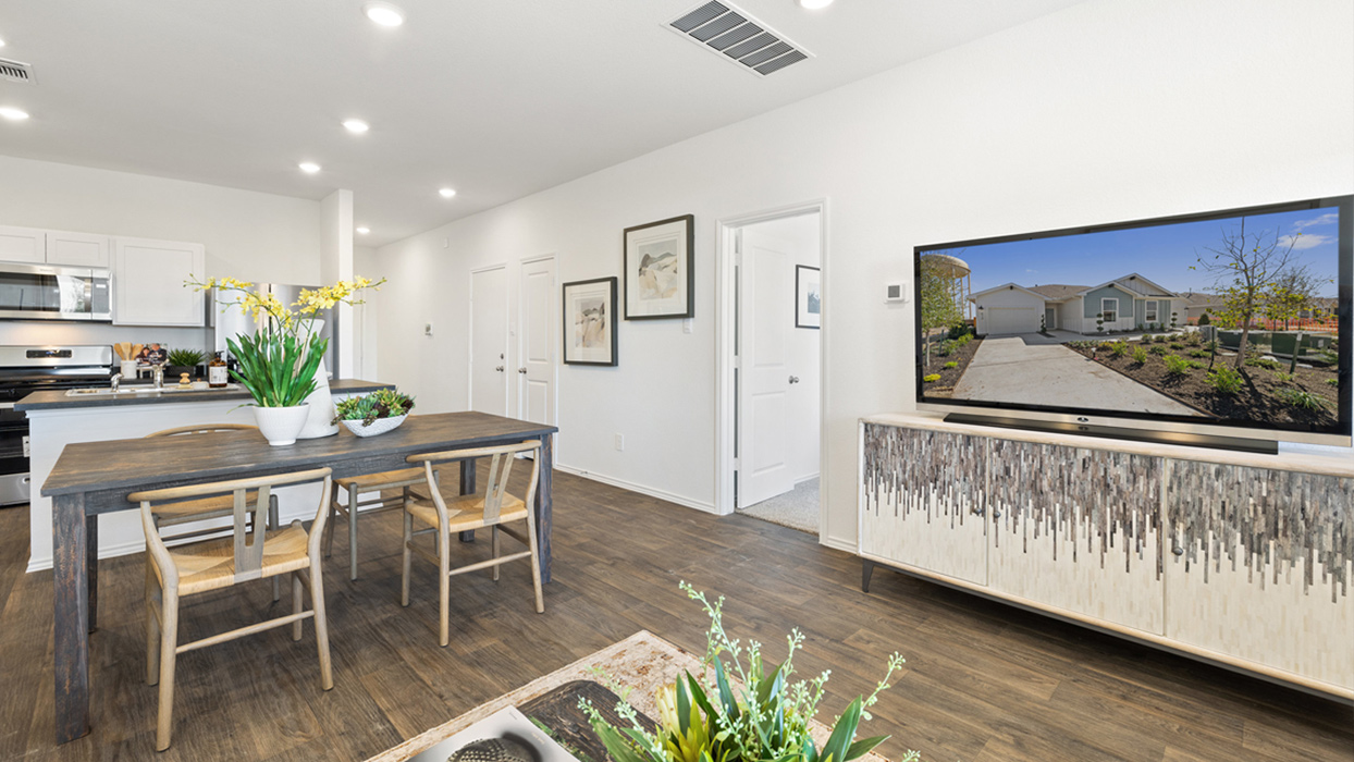 0995 The Sarah Floorplan Cozy Dining Area