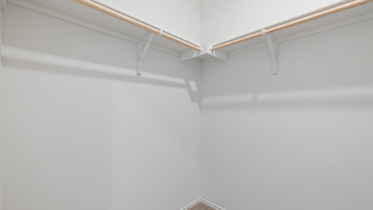 0995 The Sarah Floorplan main bedroom large closet