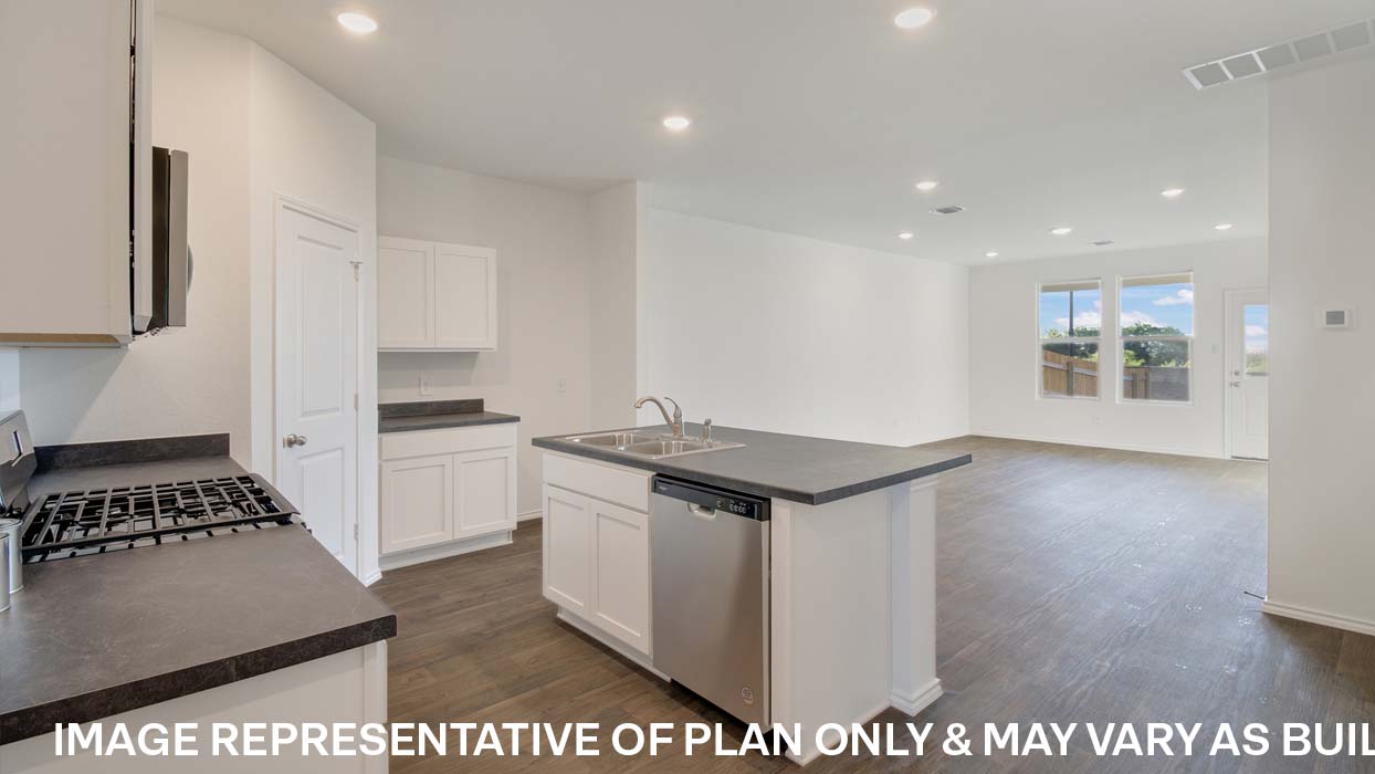 Maddie Open Floorplan Kitchen with Island