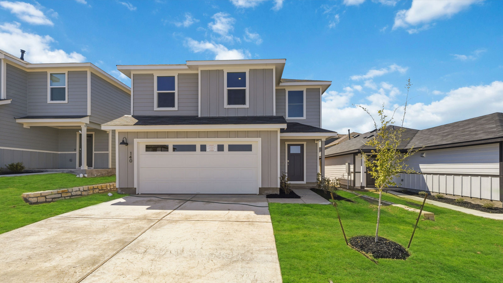 Exterior of 140 Schuenemann.