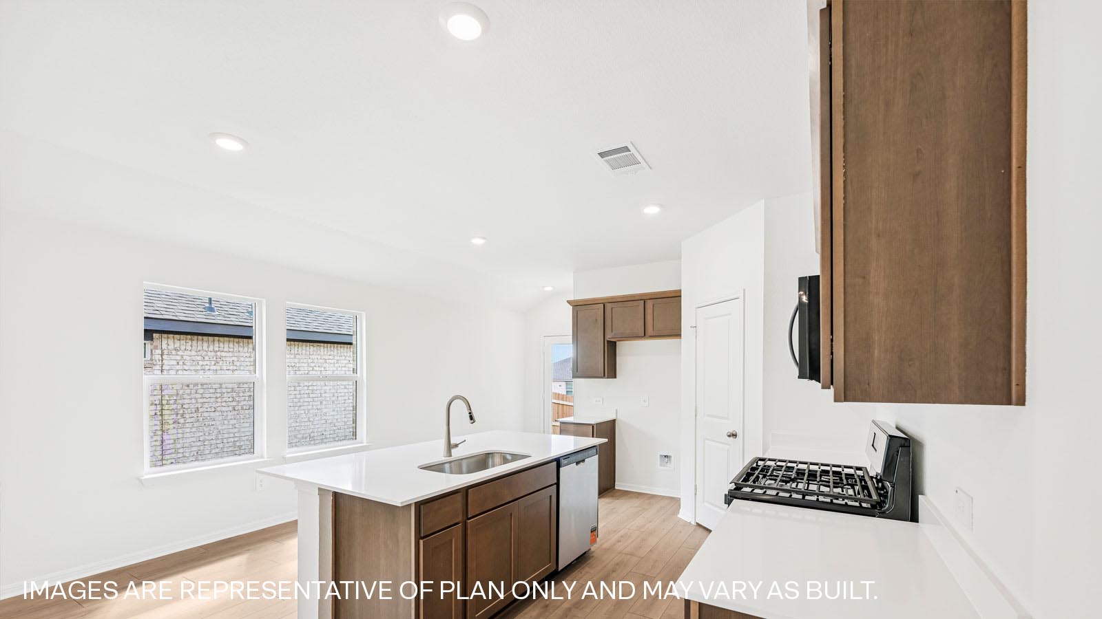 Diana Modern Kitchen with Island