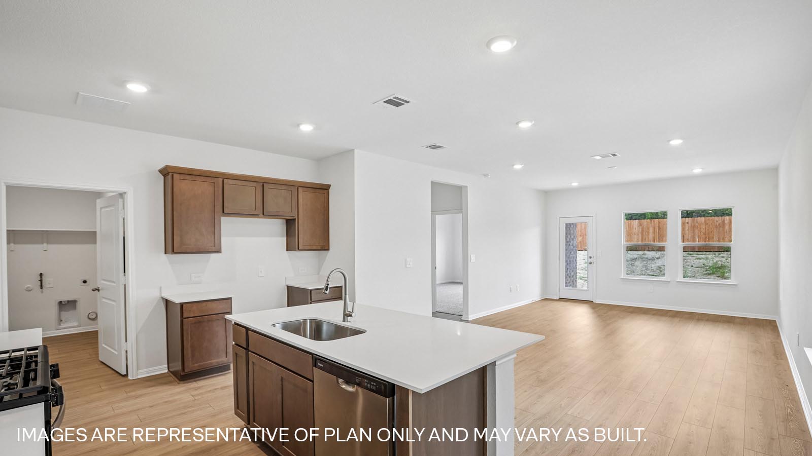 Hanna Open Concept Livingroom