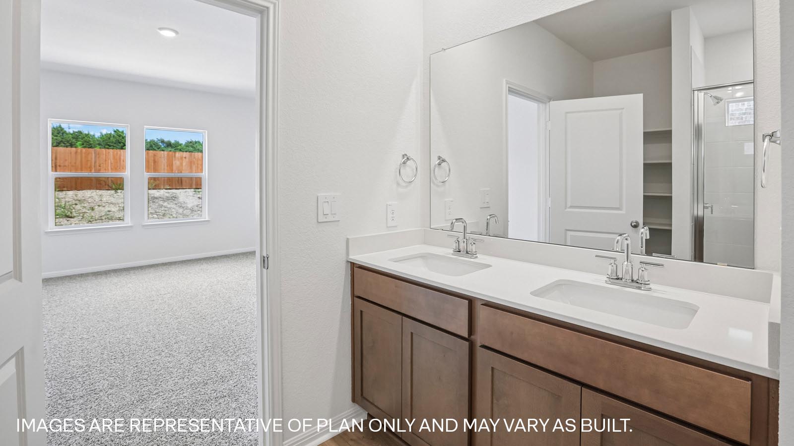 Hanna En Suite Bathroom with Double Vanity