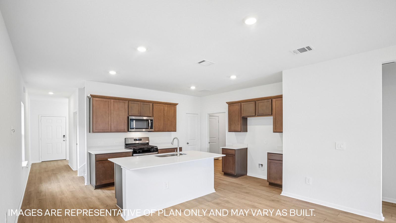 Hanna Modern Kitchen with Island