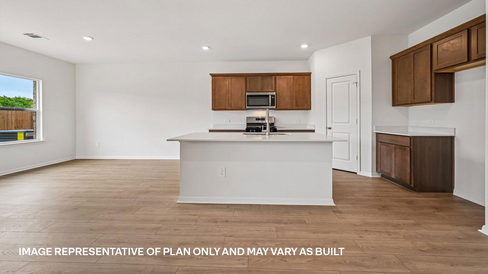Nicole Modern Kitchen with Island