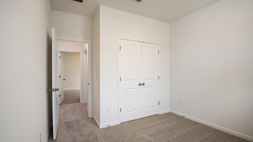 445 Brooks Ranch Drive – Reagan II Floorplan – 3512 – secondary bedroom with windows