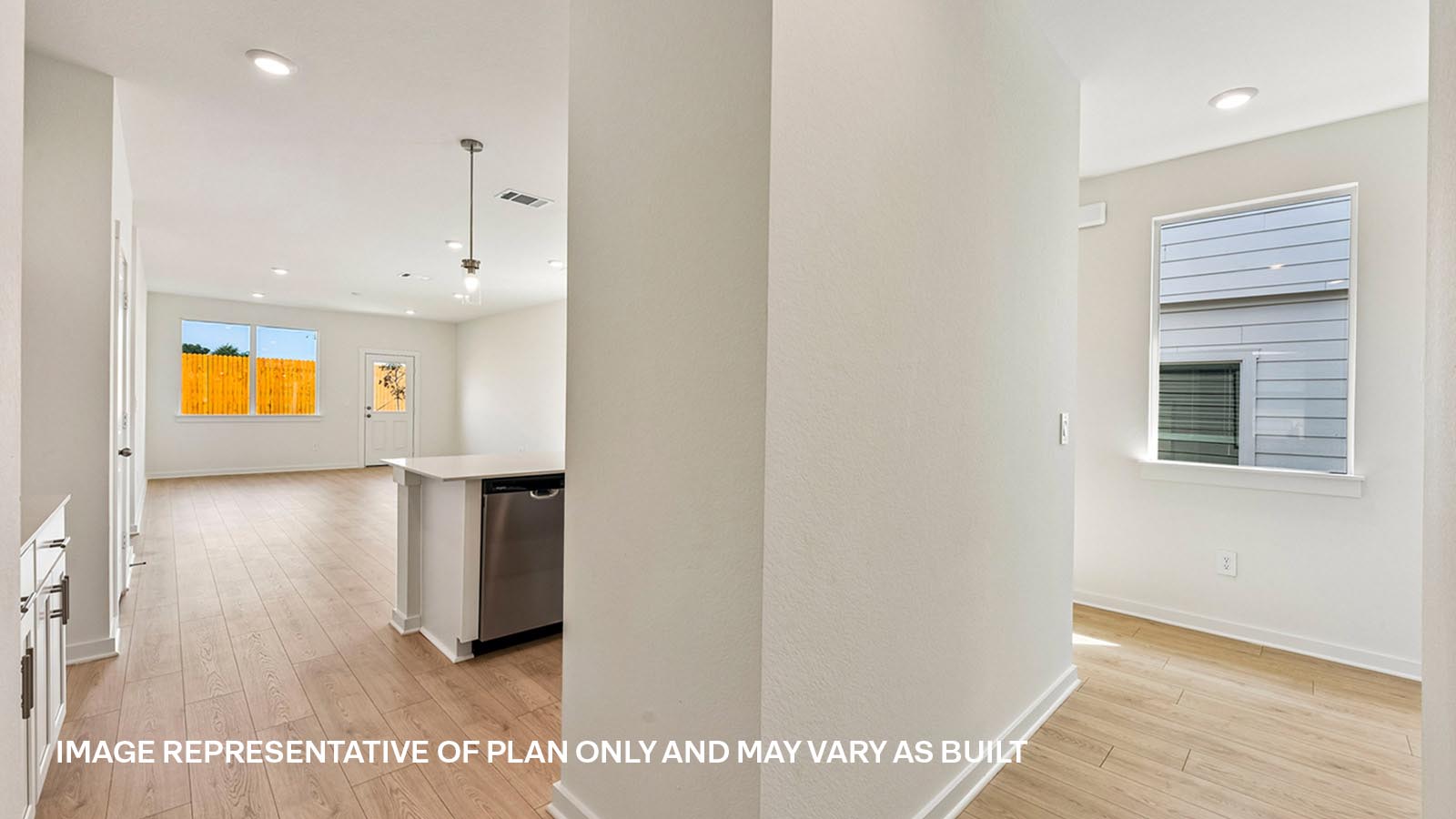 YellowstoneII Modern Kitchen with Island