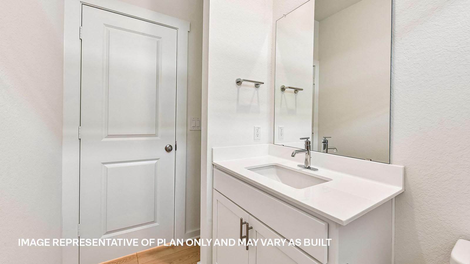 YellowstoneII Bathroom 2