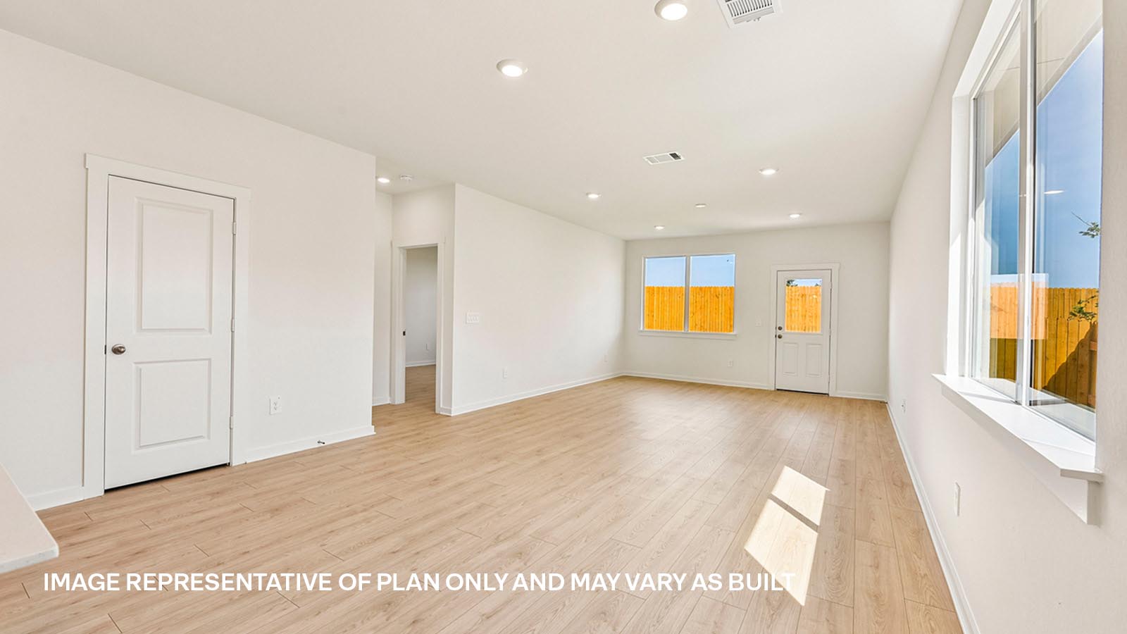 YellowstoneII Open Concept Livingroom