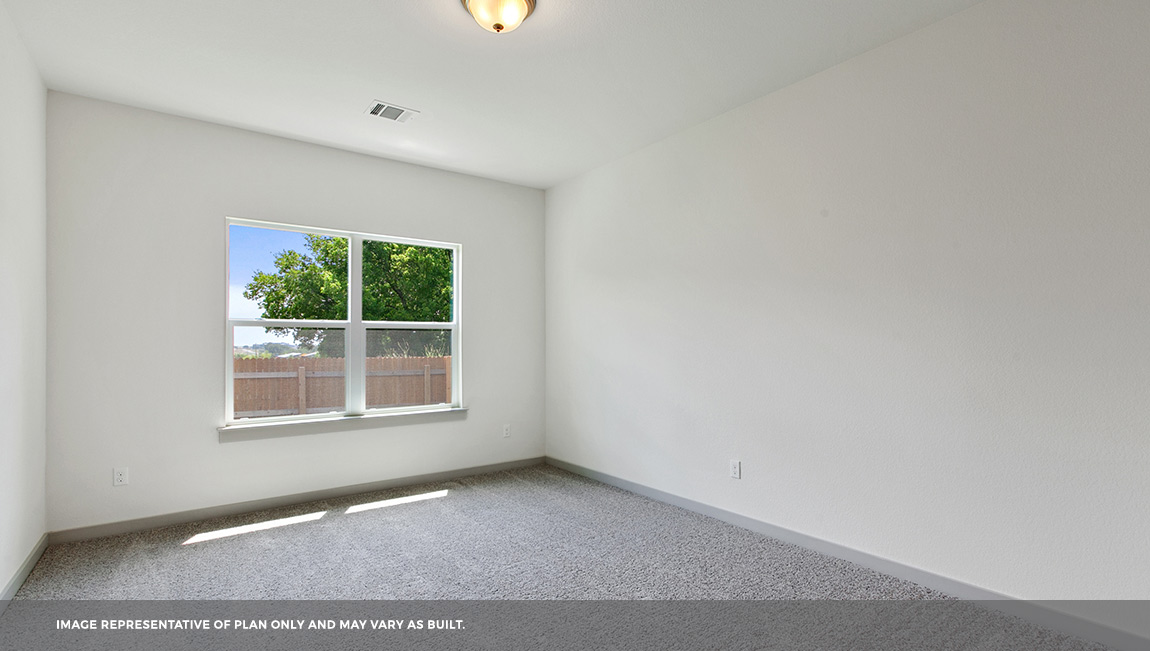 Private main bedroom