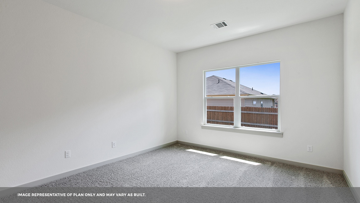 Private main bedroom