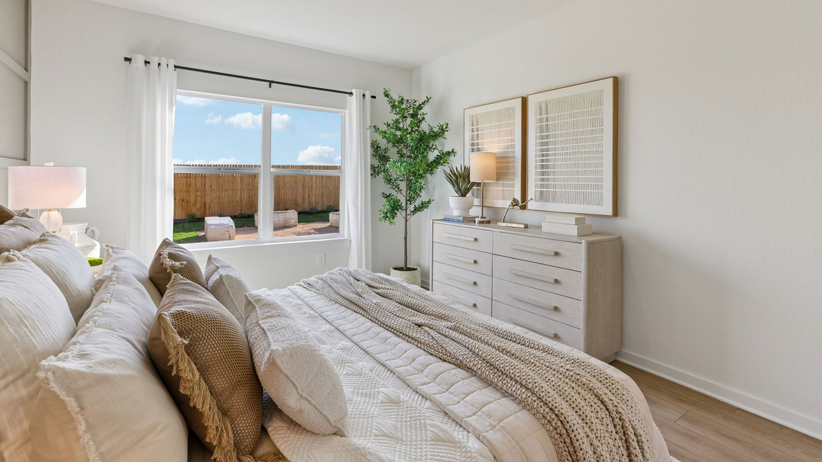 New homes at Frontier in Mustang Ridge, TX.