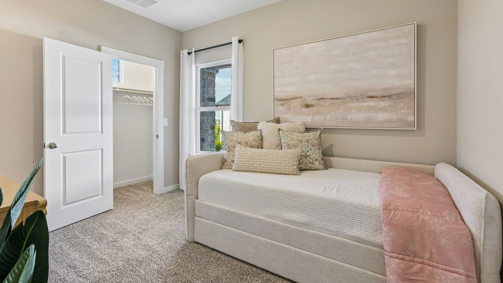 New homes at Frontier in Mustang Ridge, TX.