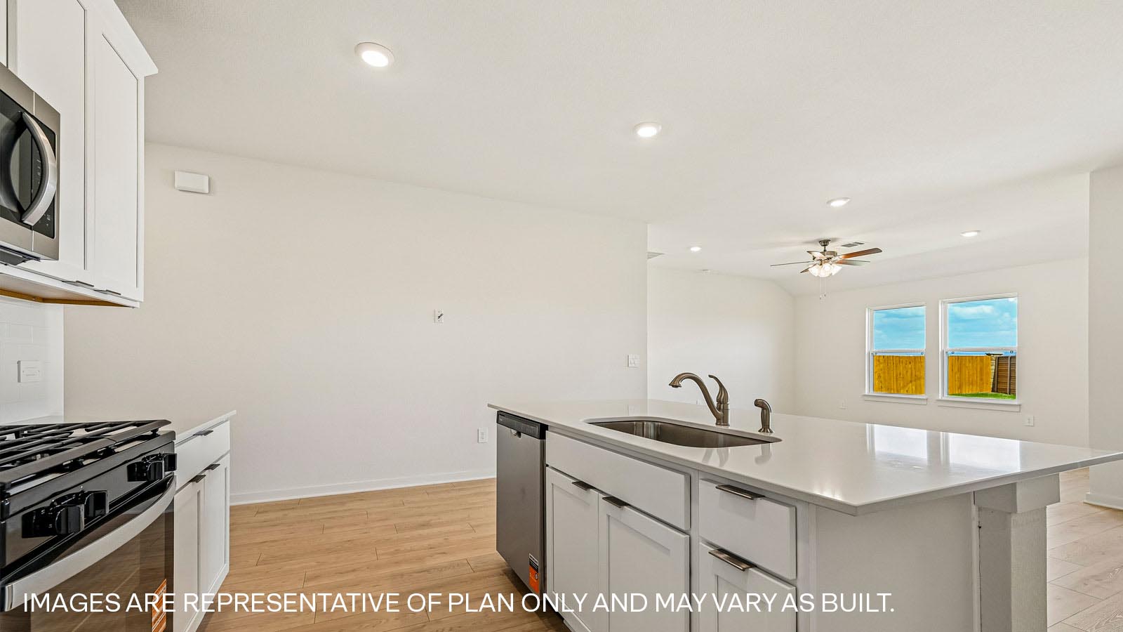 Irvine Spacious Kitchen with Island