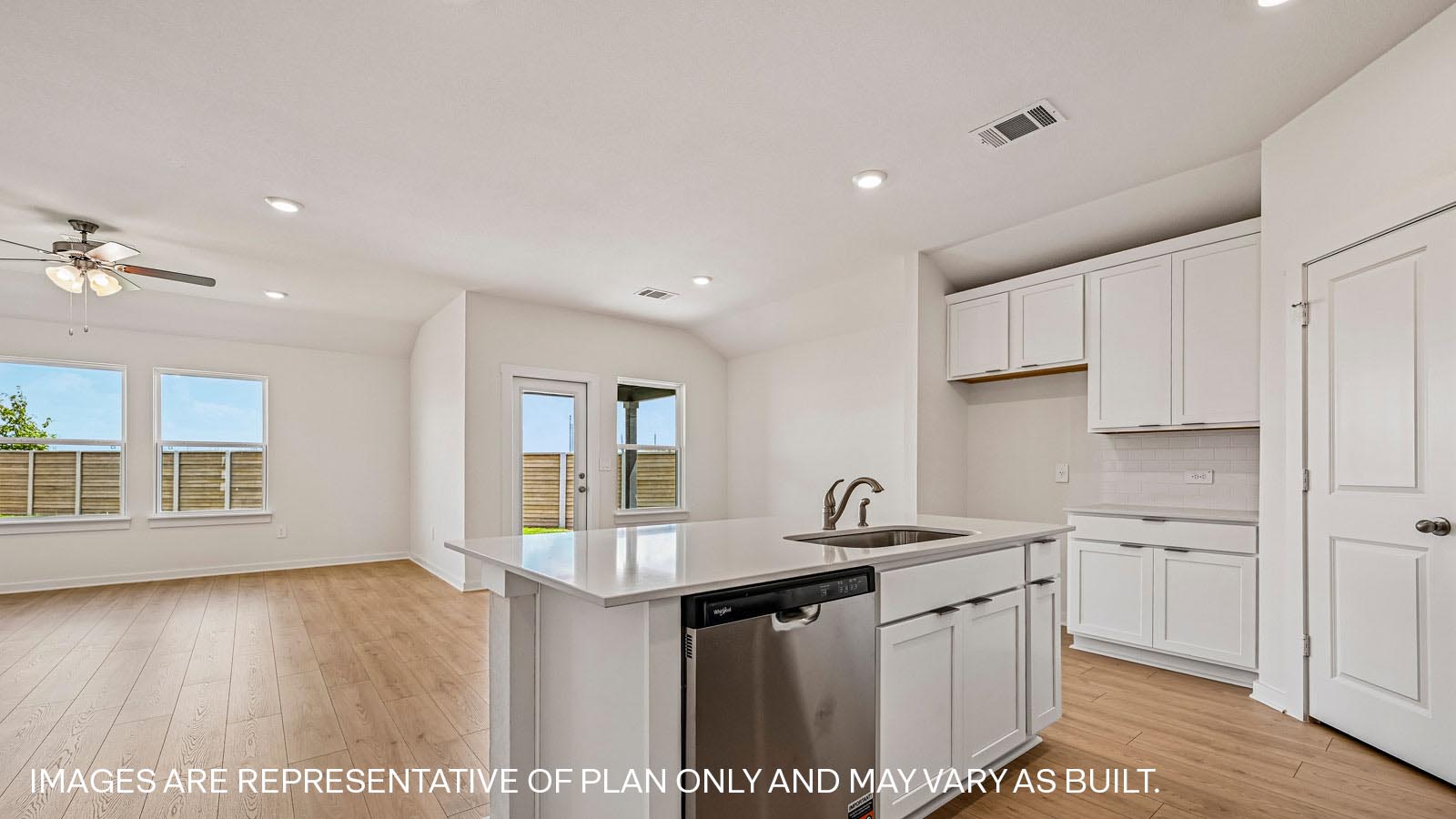 Irvine Spacious Kitchen with Island