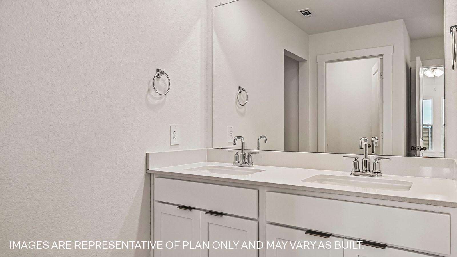 Irvine En Suite Bathroom