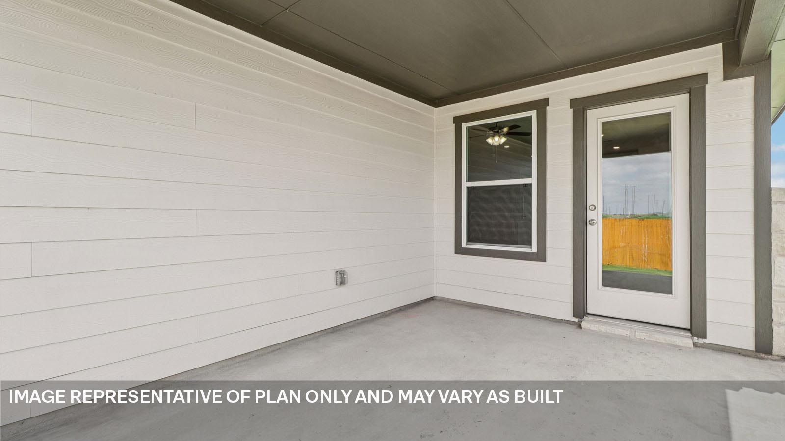 Back covererd patio.