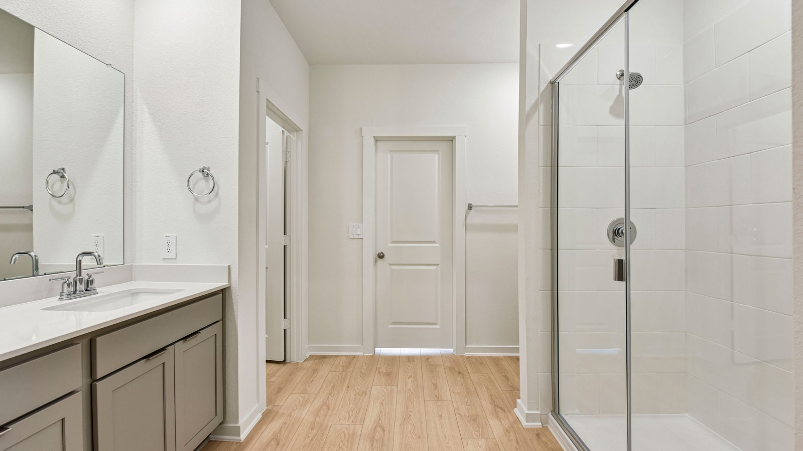 Ozark En Suite Bathroom