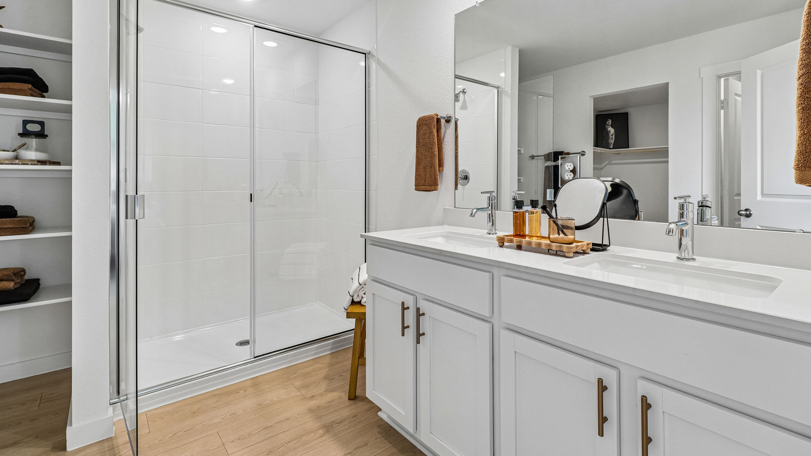Forest Floorplan Primary Bath at Trails at Wildhorse