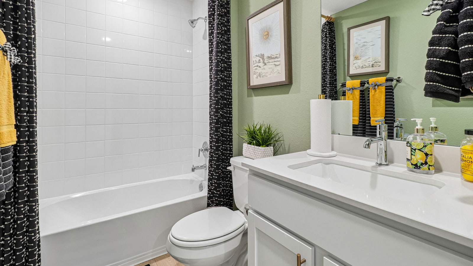Forest Floorplan Bath 2 at Trails at Wildhorse