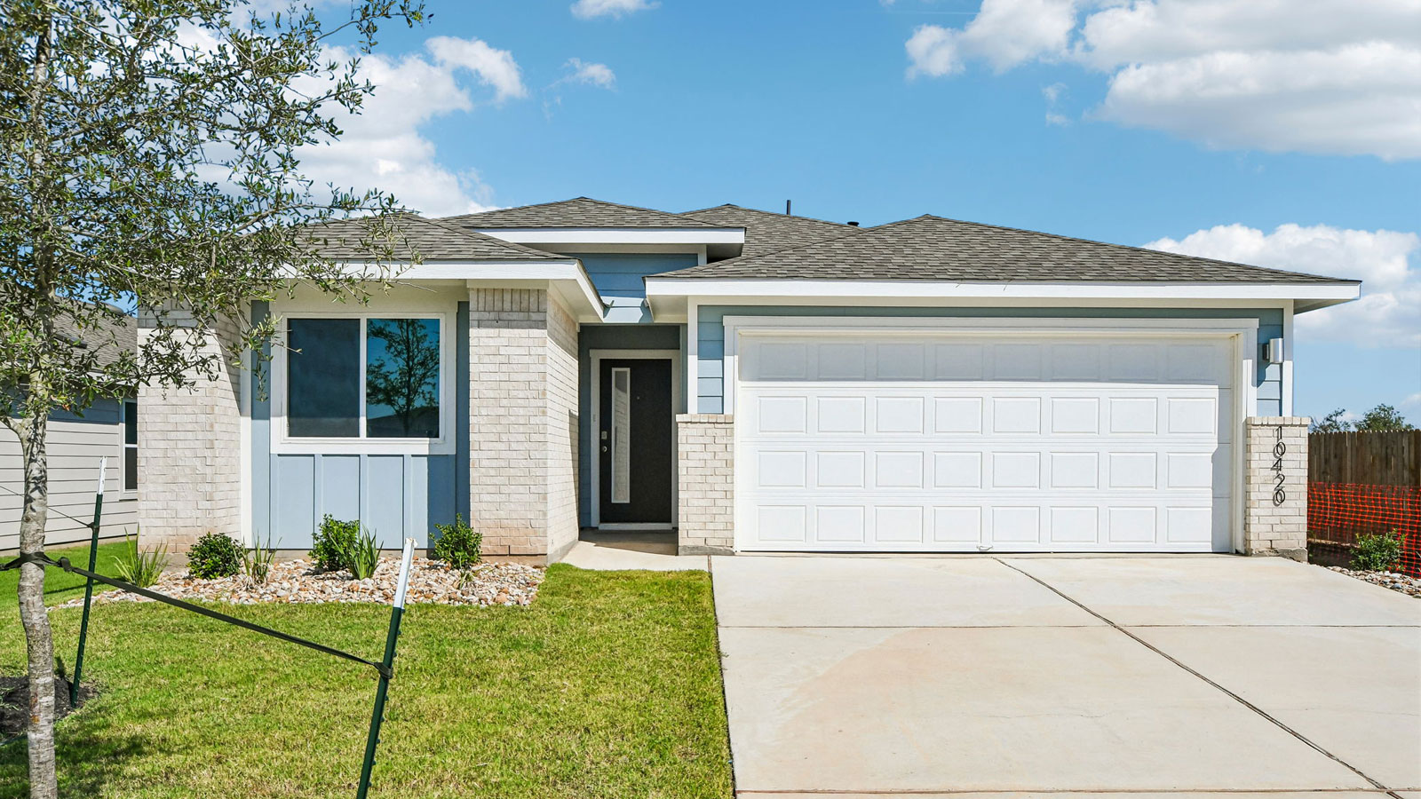 10420 Curb Strap Dr exterior