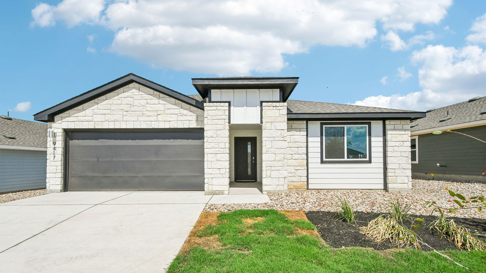 9417 Buckstitch Saddle Dr exterior