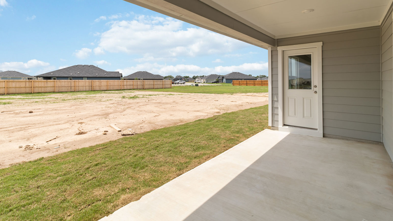 Hudson Exterior Back