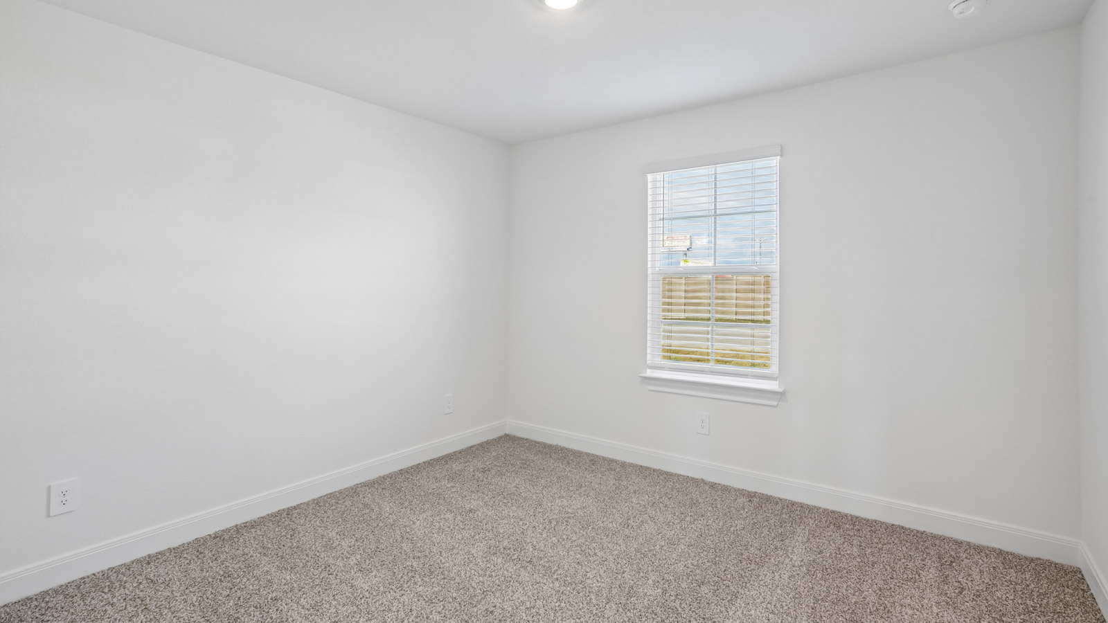 Fairfield Bedroom 3 with Carpet
