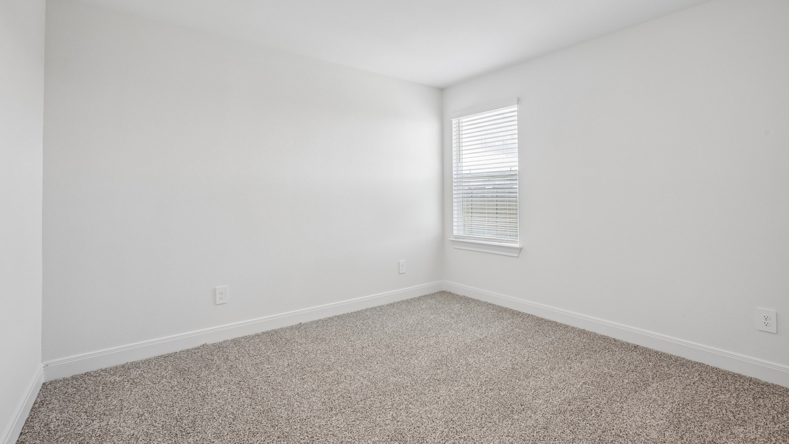 Fairfield Bedroom 4 with Carpet