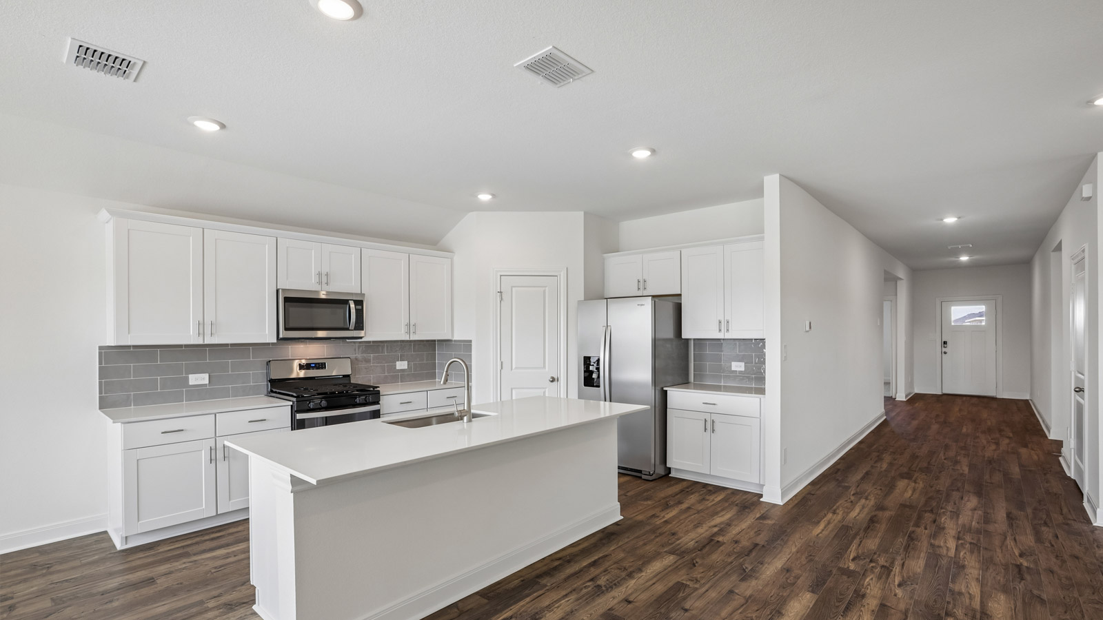 Fairfield Modern Kitchen with Island