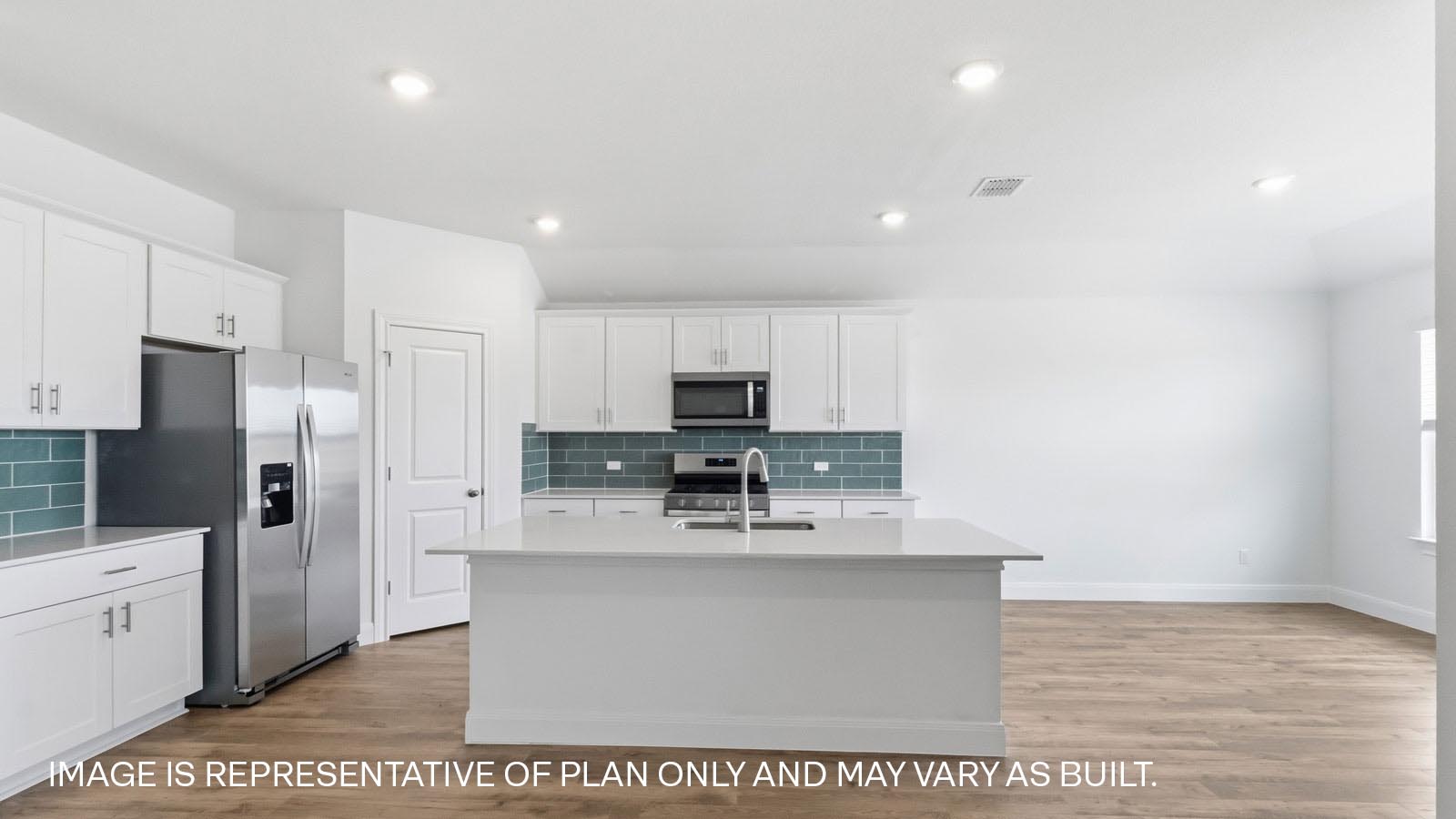 Fairfield Kitchen with Island