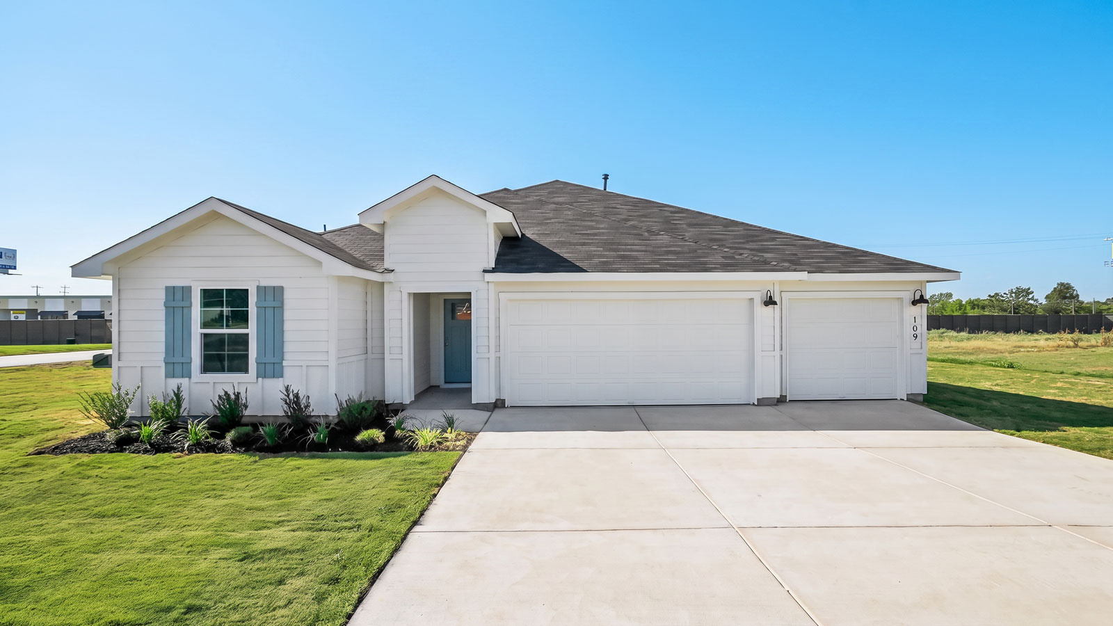 109 Union Pacific Drive exterior
