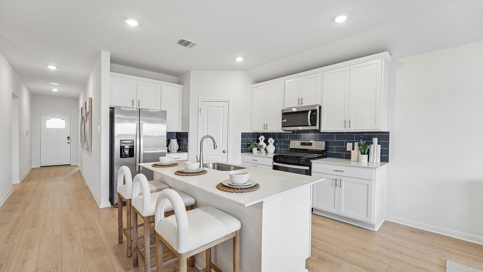 Large kitchen island perfect for entertaining.
