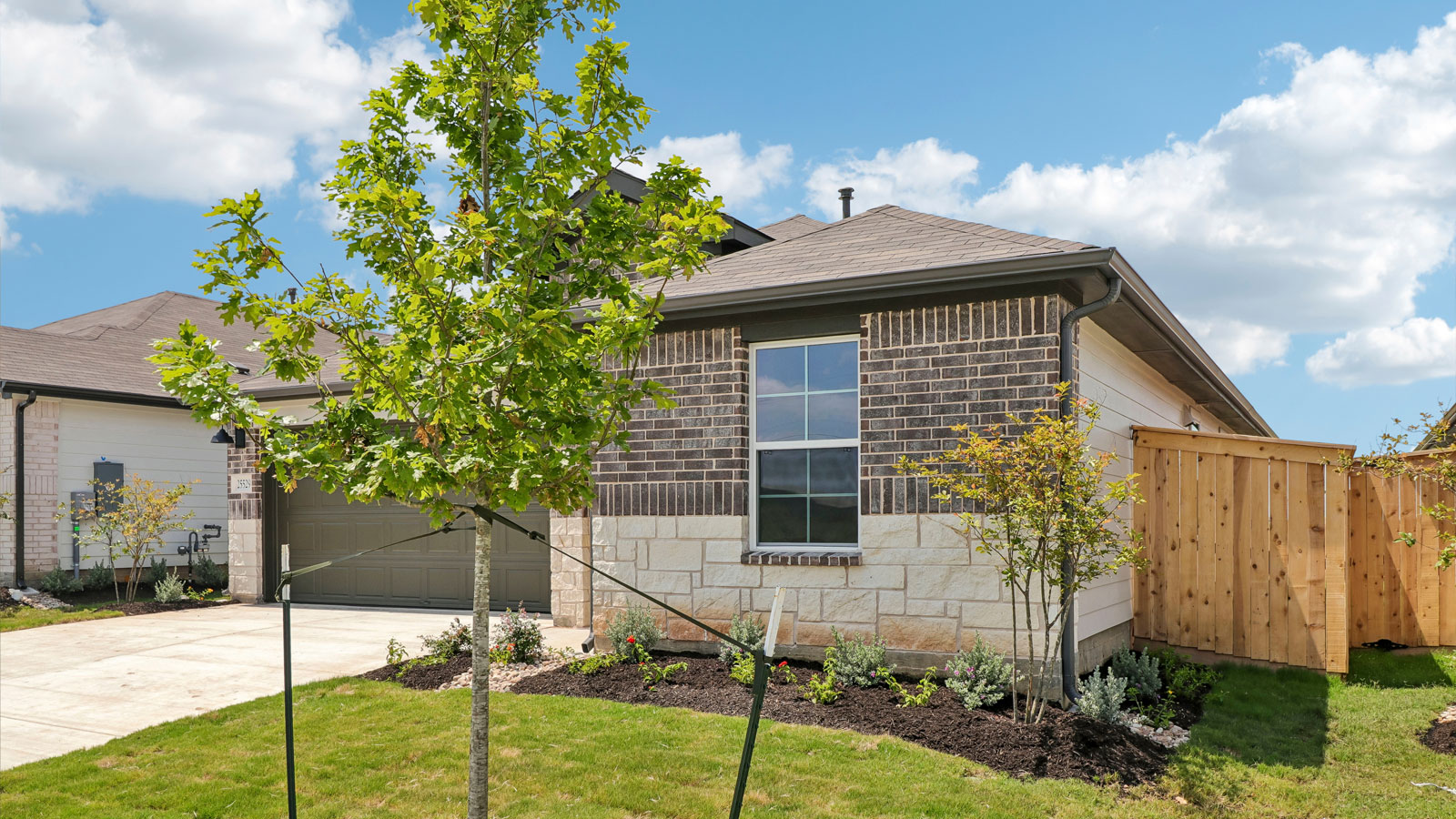 The Caden front Exterior Home-Elevation B