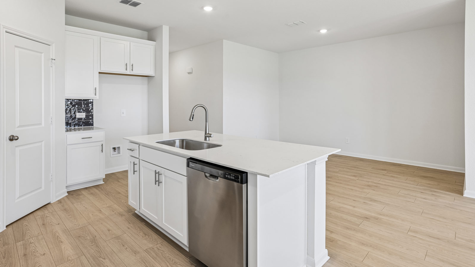 Easton Modern Kitchen with Island