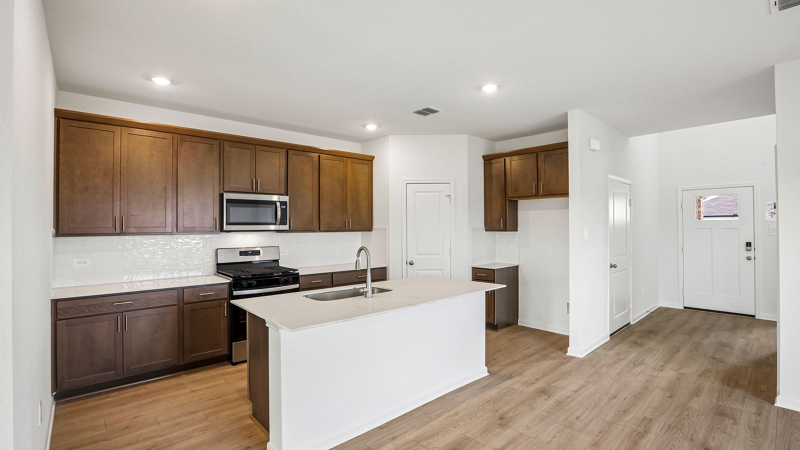 Pierce Modern Kitchen with Island