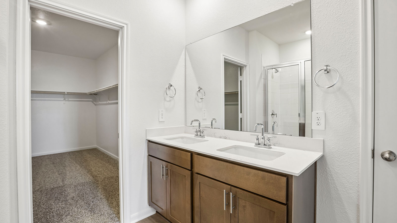 Pierce En Suite Bathroom with Double Vanity