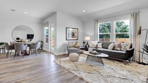 Living room with luxury floor plan at 1214 Parkwood