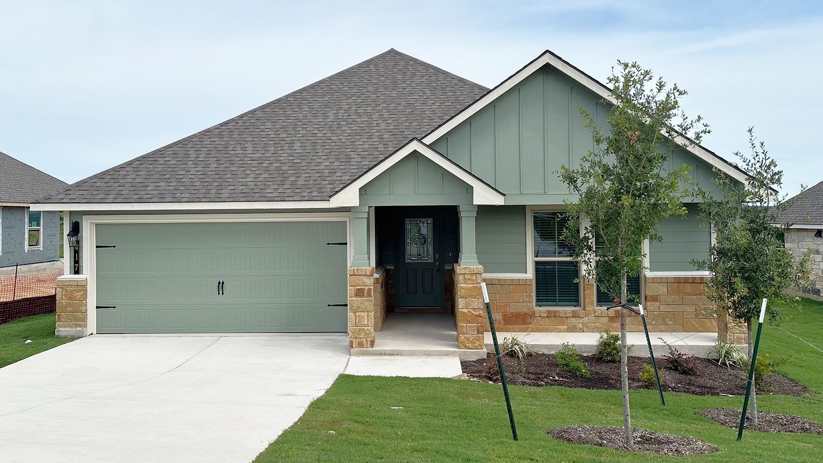 417 Creekfall Rd exterior