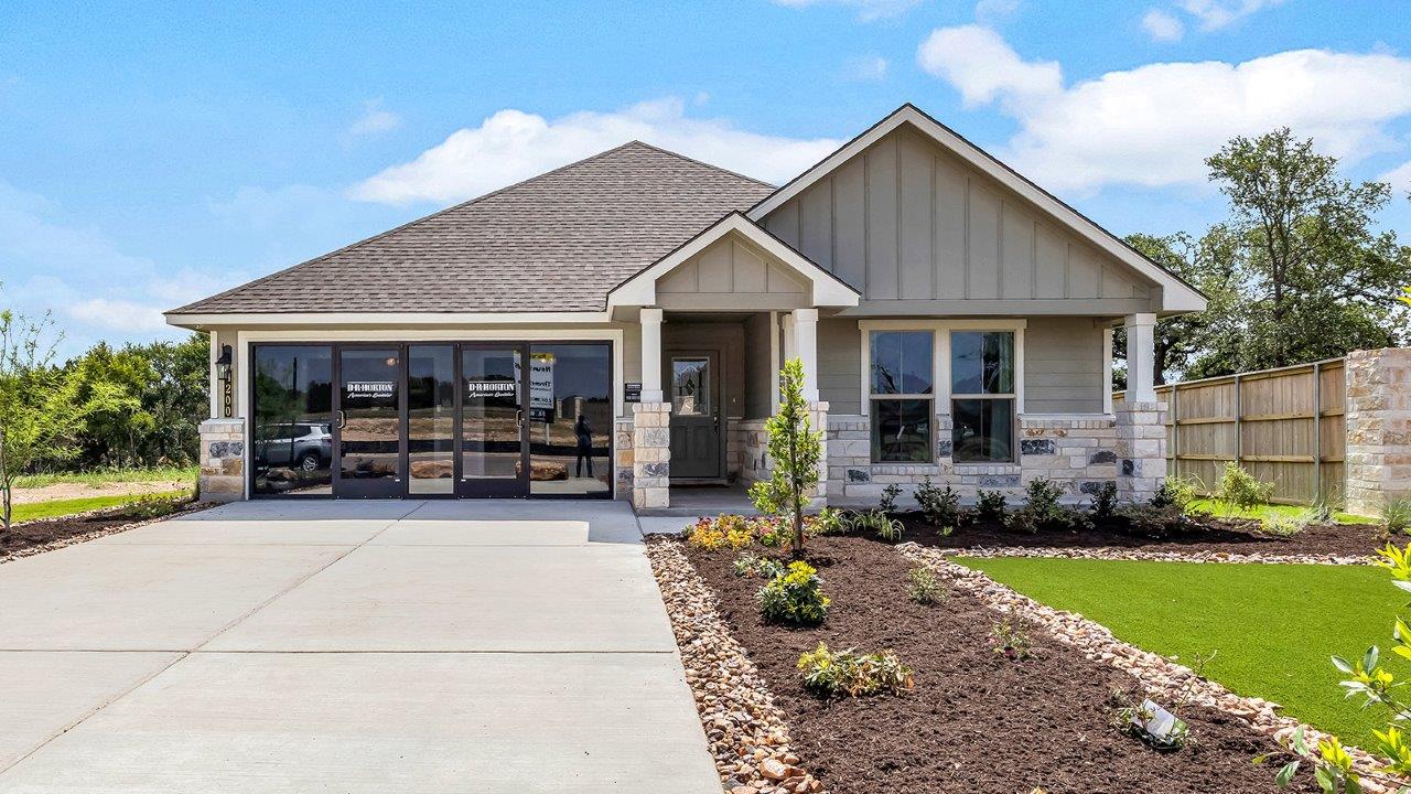 New Homes in Three Creeks Colt Creek Belton, TX D.R. Horton