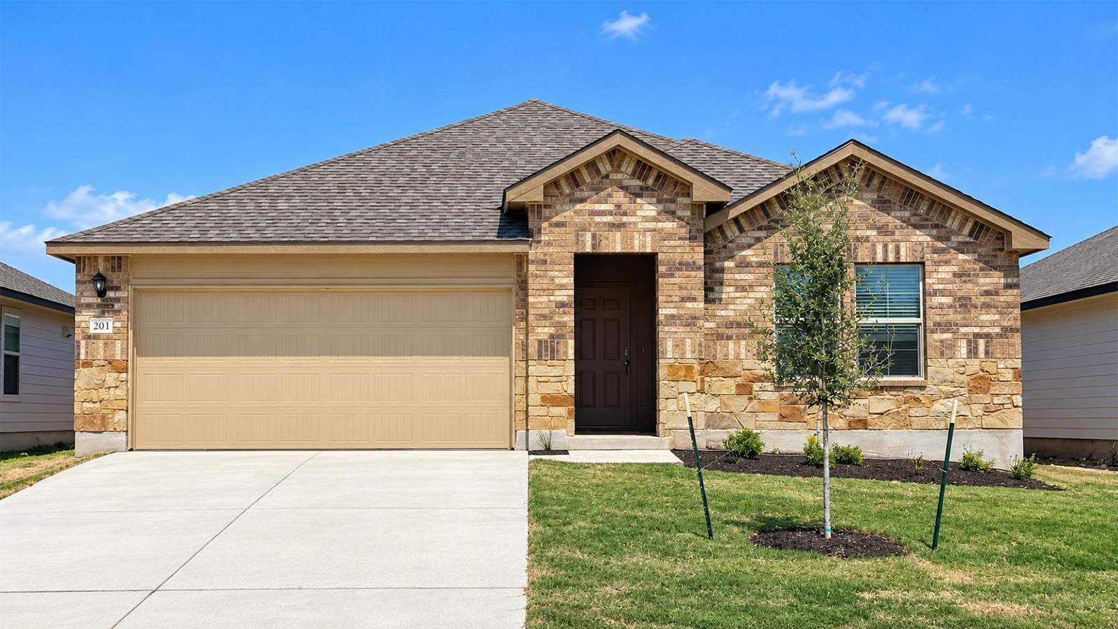 201 McNamara Court exterior