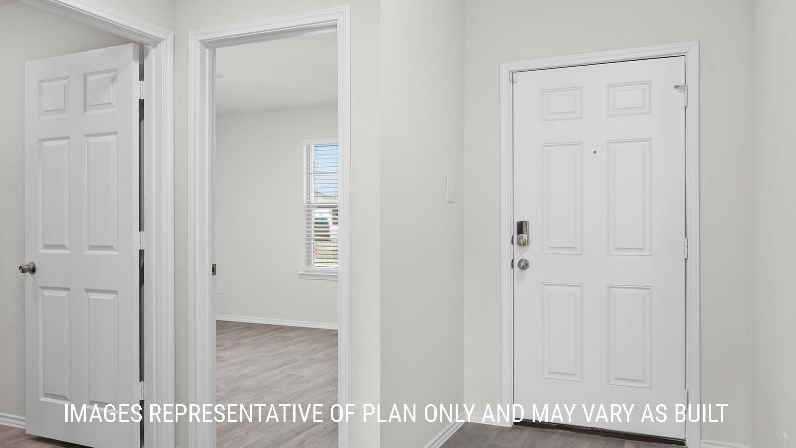 Texas Cali entry way with view of secondary bedroom.