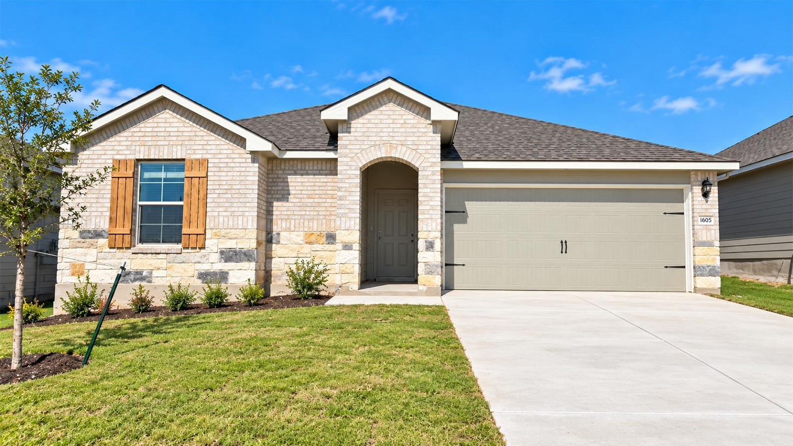 1605 Cordus Jackson Jr Lane exterior