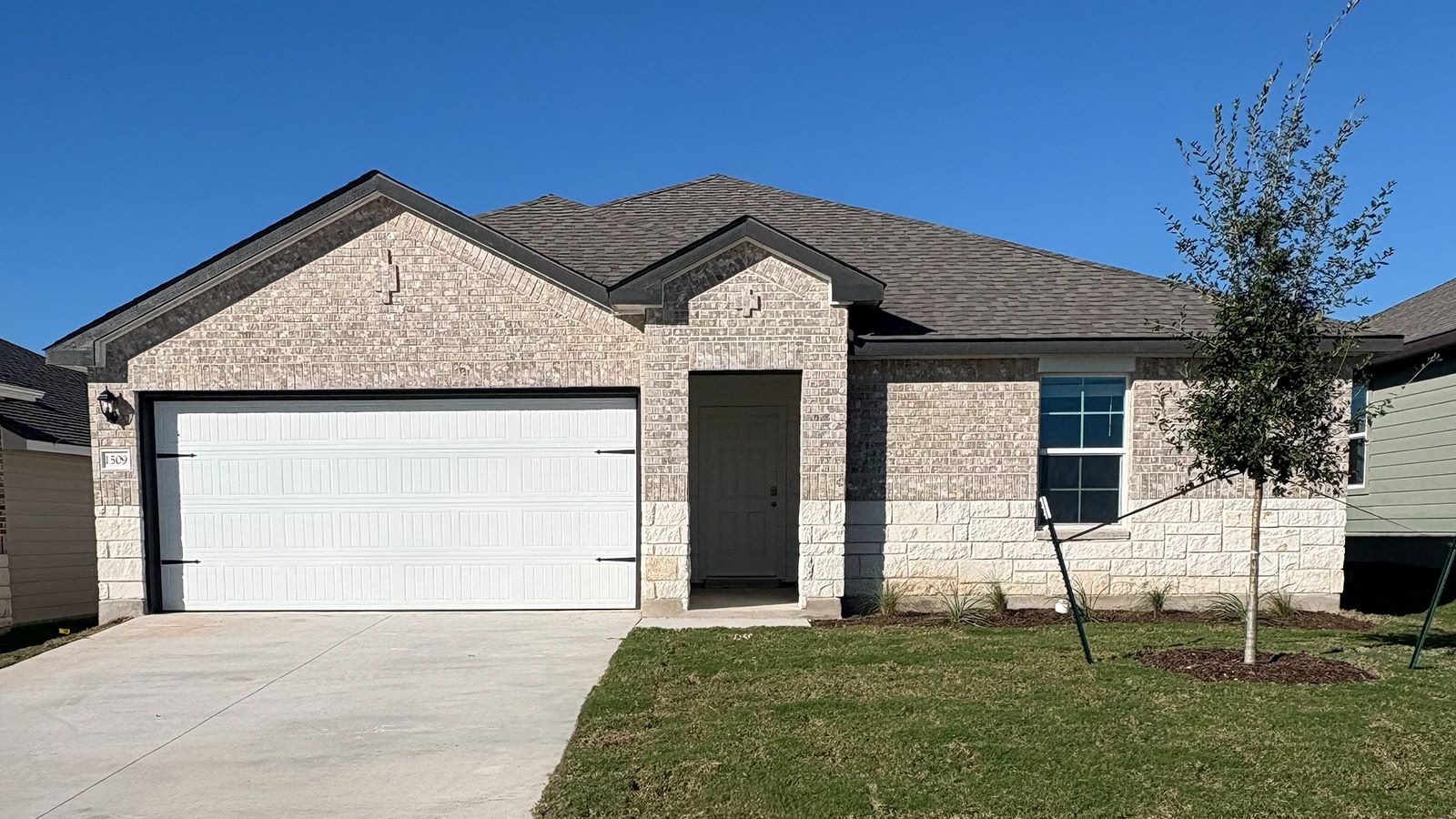 1509 Cordus Jackson Jr Lane exterior